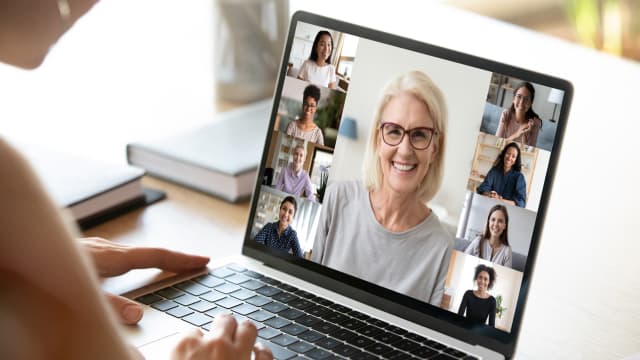 Корпоративные разговорные клубы